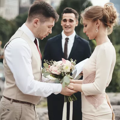 New York Wedding Officiant - Maksim Kondratenko