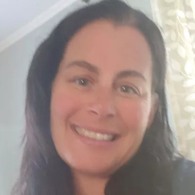 Decluttering With Lisa