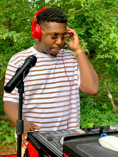 DJ MOOD