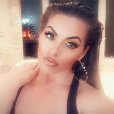 Makeup Me Bella - Looks By Crystal