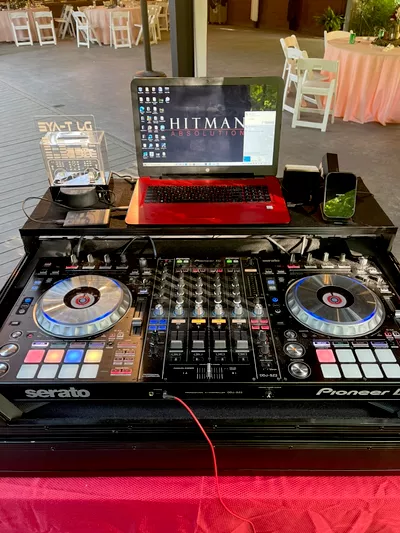 Flatlyne Entertainment