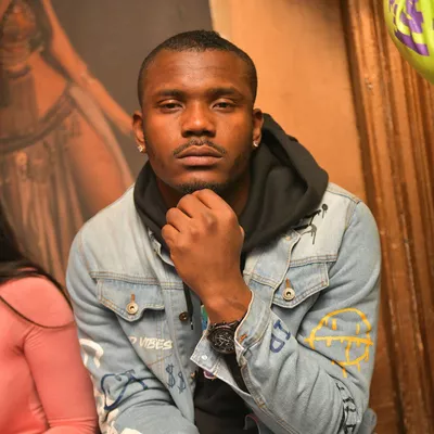 Mel’NMount’N LLC