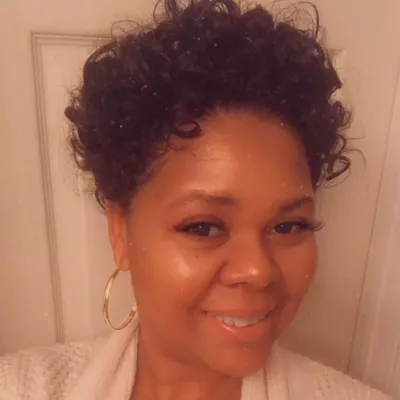 Roni’s Kitchen & Catering by Valerie