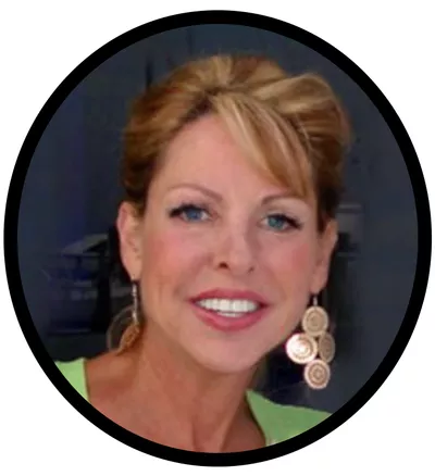 Laura's Organizing and Design