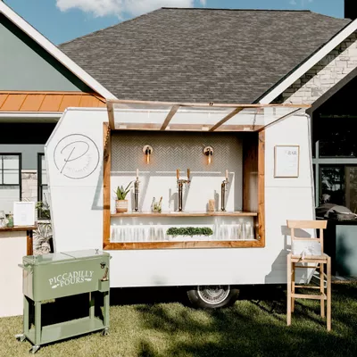 Piccadilly Pours - Modern Mobile Bartending