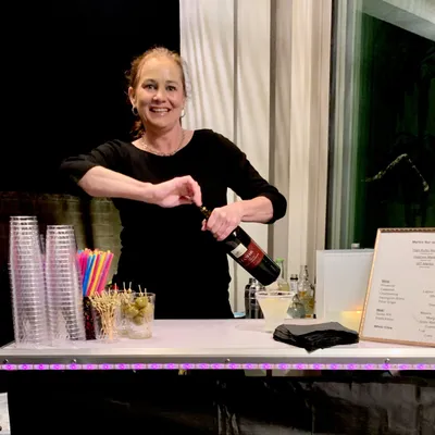 Upscale Craft Cocktail Bartender Jenn Bowman