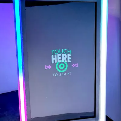 Reflective Photo Booth