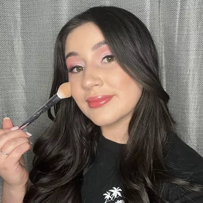 The Glow Artistry