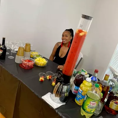 Lady T's Drinkz
