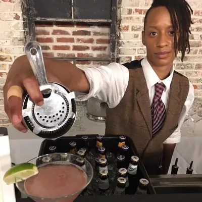 Artistry Bar and Cocktails