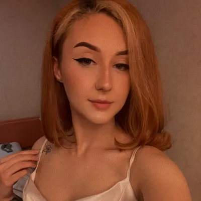 Suzi Vert MUA