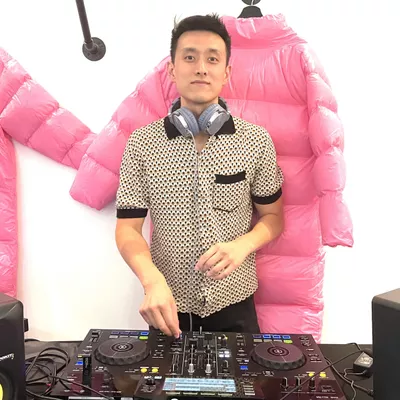 DJ ZHANG