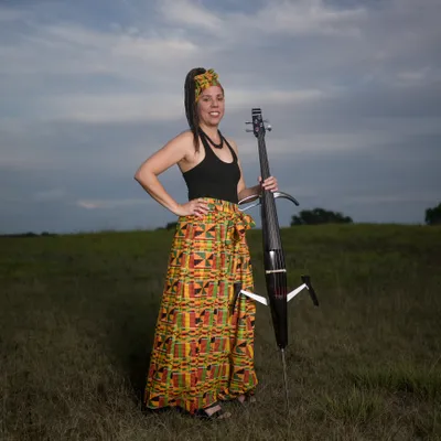 Elis Cellist