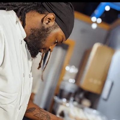Naquis kitchen catering & Bartending