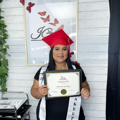 Desiree makeup