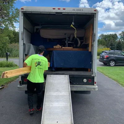 BOXING MOVERS EXPRESS & STORAGES
