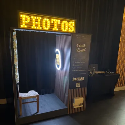Capture & Co Photo Booth