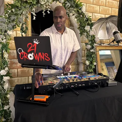 21Crowns