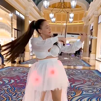 VIOLINIST