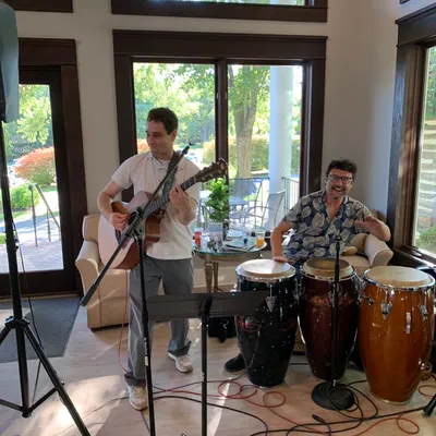 Strummin&Drummin - Dynamic Duos