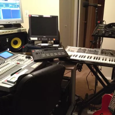 Positive Wave Music Studio Room