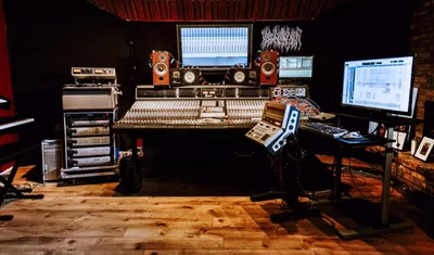 World Famous Studios