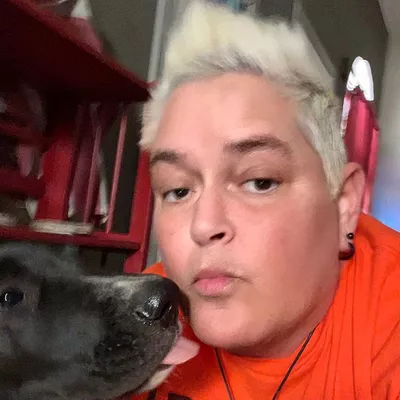 Four Paws Pet Services LLC
