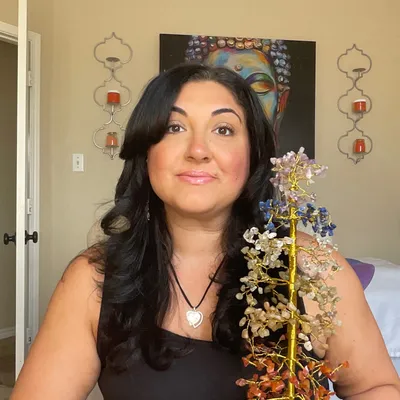 Psychic solutions and healing by Chris