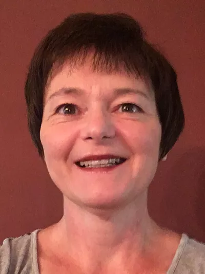 Julie Naids