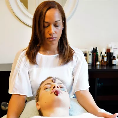 Au Naturale Spa and Wellness