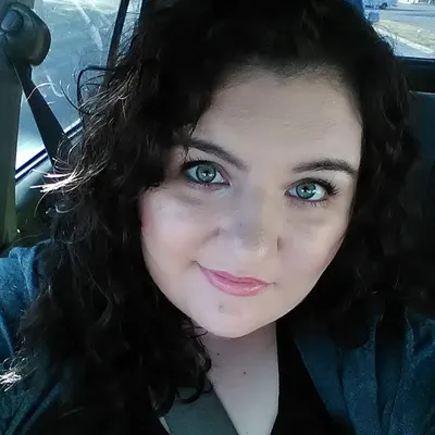 Ariel Allen- Notary & Proofreading