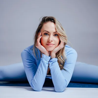 Julia Yoga/Health Nutrition Coach