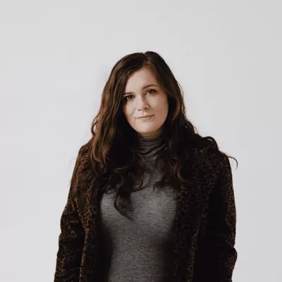 Lynda DeFuria - Voice & Songwriting Teacher