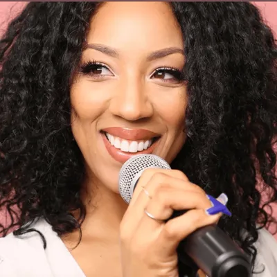 The Six Figure Singer | Elite Vocal Coaching