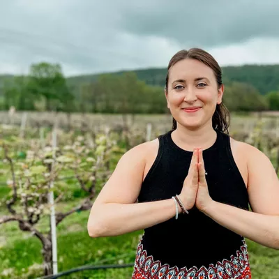 Holistic Flows Yoga