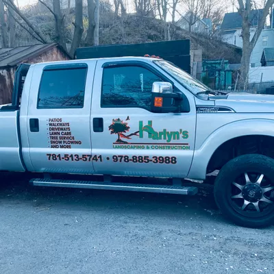 Harlyn’s Landscape Construction y Trees Services