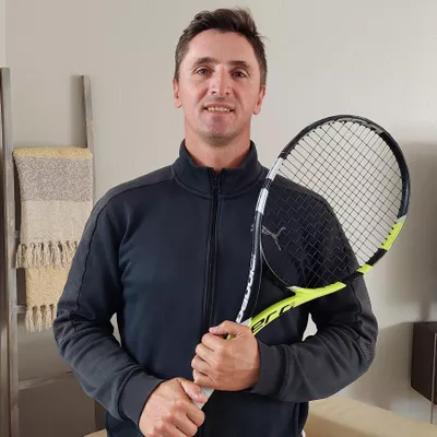 Mike M Tennis