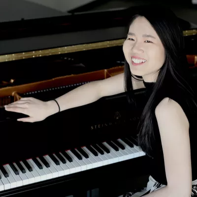 Anna Han