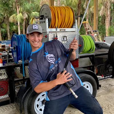 Triple Crown PRO-Wash LLC