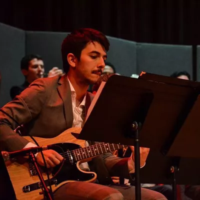 Robert Papacica | Guitarist, Composer, Educator