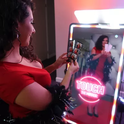 Luxi Mirror