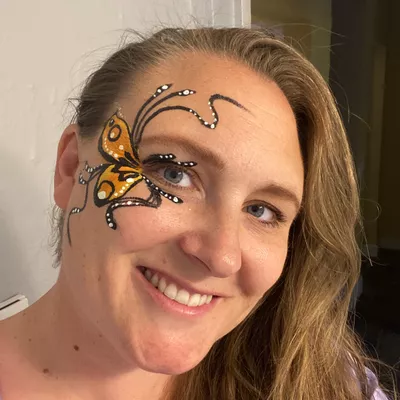 AprilFlowersFacepaint