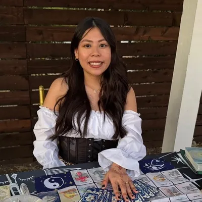 Linh Vu – Event Tarot Reader | Based in DFW