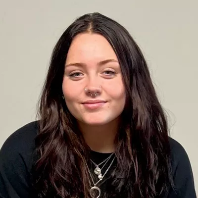 Monet Roelle