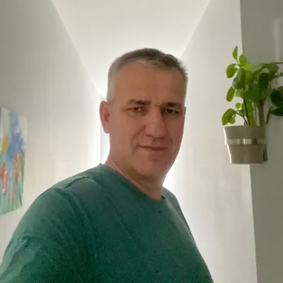 Andrii-Welder