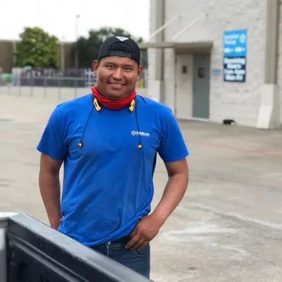 Reyes Seamless Rain Gutters