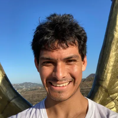 Andres olivares