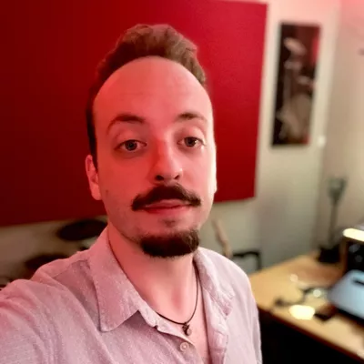RED Records - Production & Music Lessons