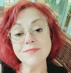 Laura Lewis