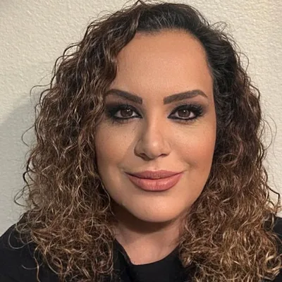 OC Fresh Look.makeup ,facial( no hair & airbrush)